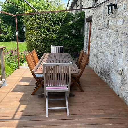 Les Gites Perard Caylus Exterior photo