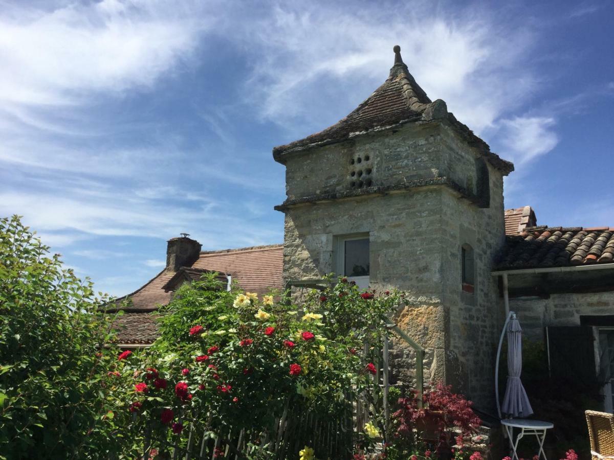 Les Gites Perard Caylus Exterior photo