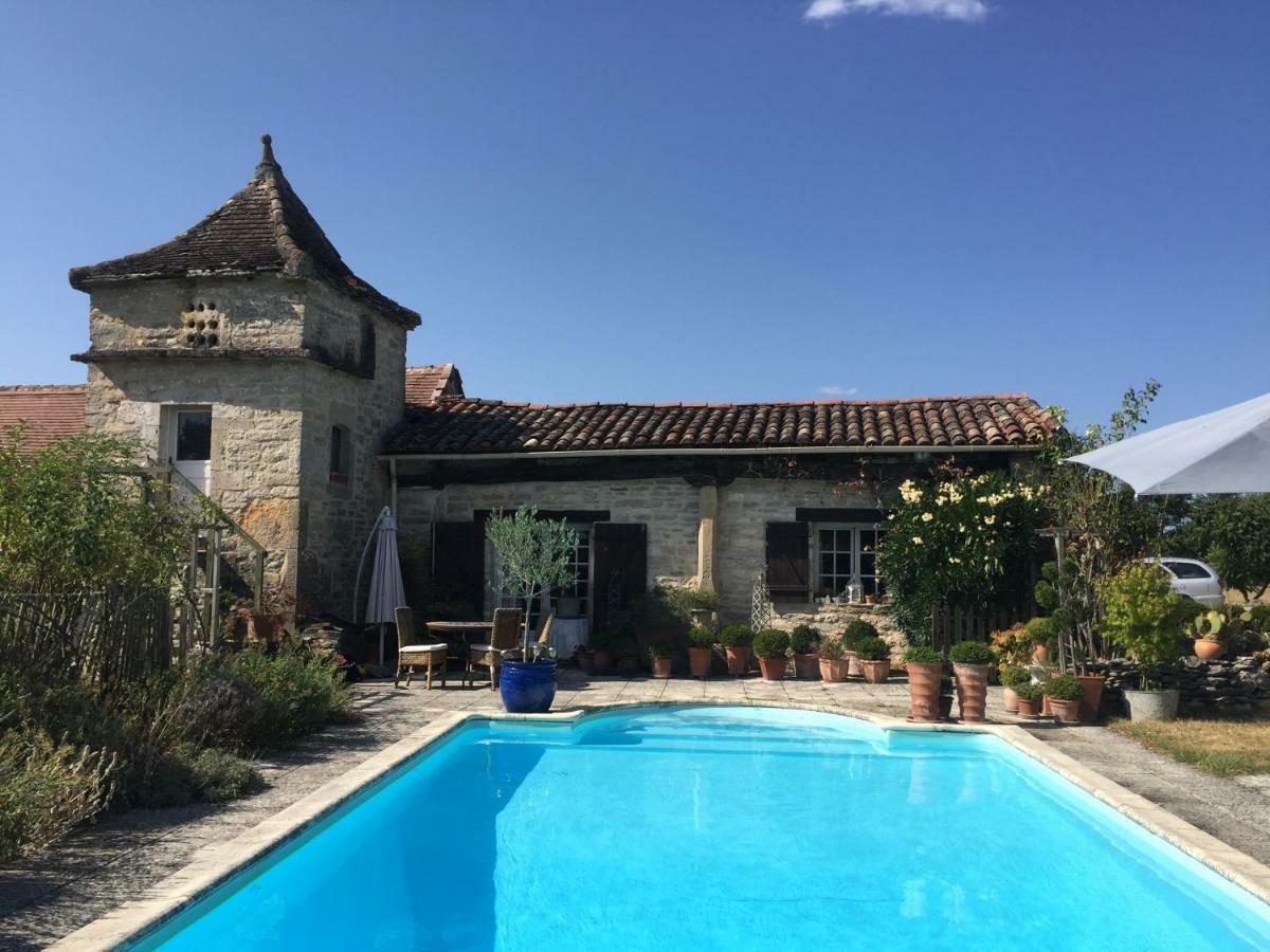 Les Gites Perard Caylus Exterior photo